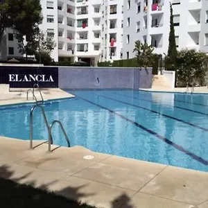 Estupendo Apartamento Cerca De La Playa Del Ancla Apartamento